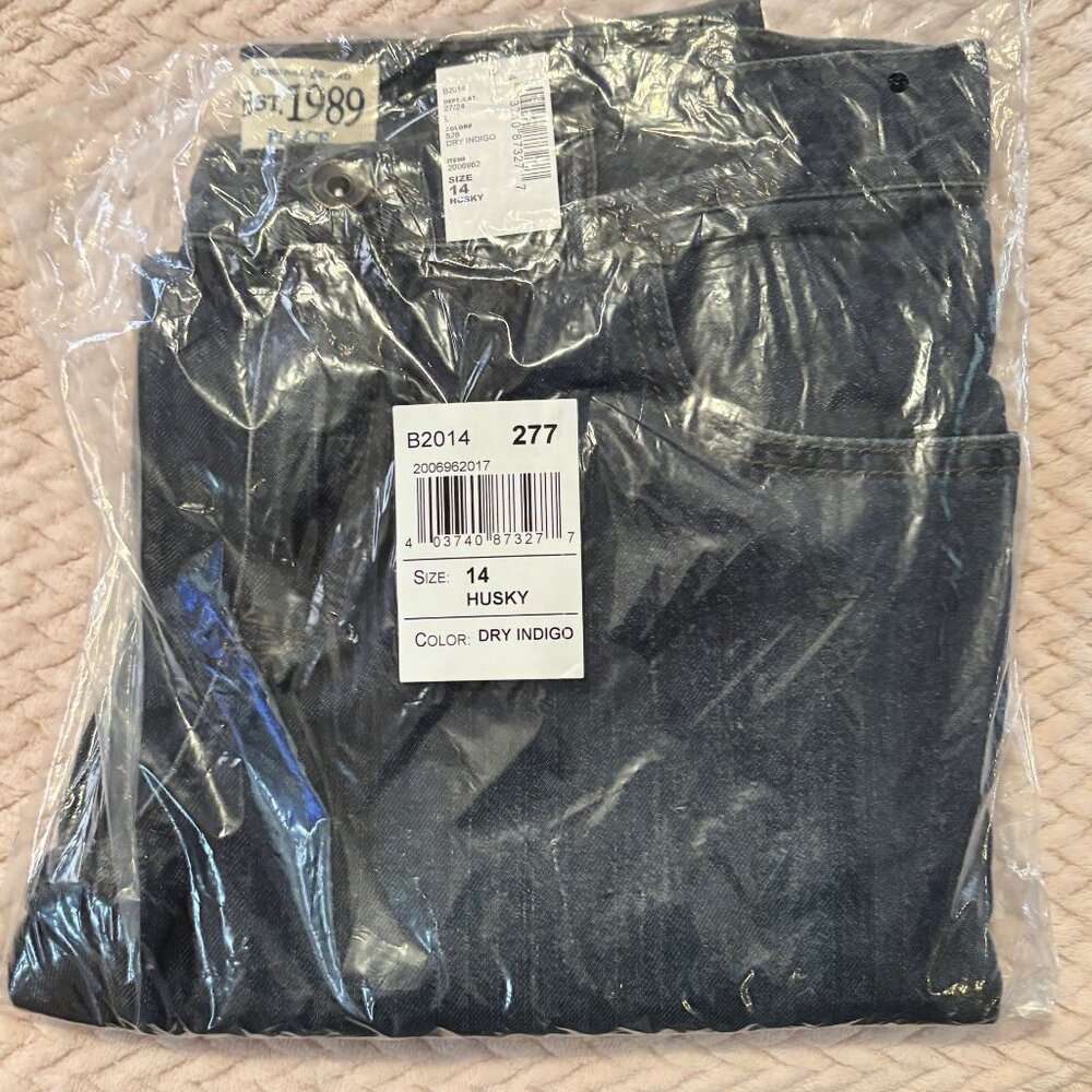 Children's Place Boys Jeans Dry Indigo Size 14 HUSKY NEW Never Opened in Bag